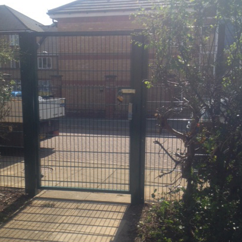 Steel Mesh Fence Installation Bedfordshire